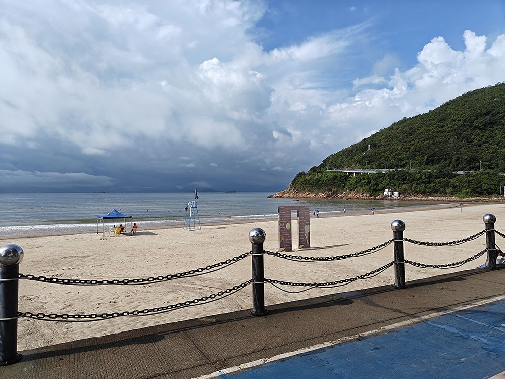“溪涌之行，6月風(fēng)雨擋不住激埃特的熱情”/