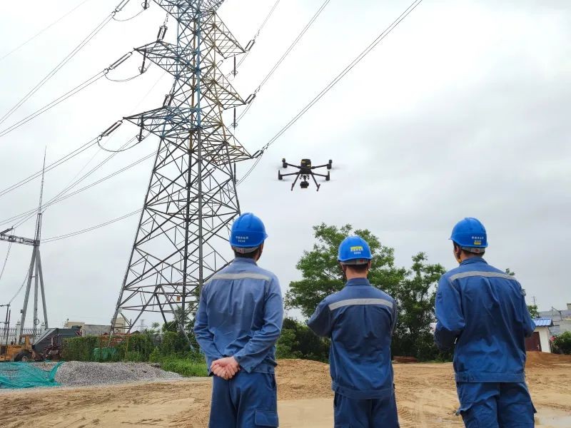 無(wú)人機電力巡檢